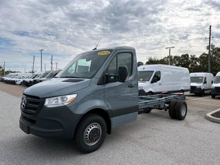 2024 Mercedes-Benz Sprinter 3500 Cab Chassis 170 WB
